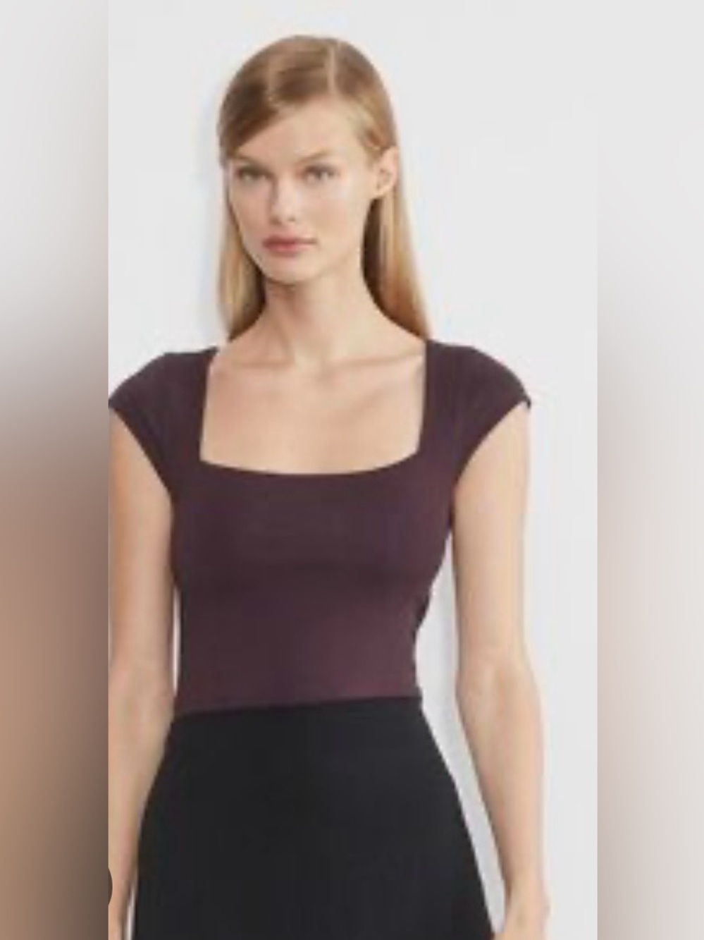 Aritzia contour straight neck bodysuit noble purple size XS like new